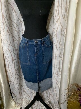 Simply Vera Classic Two-Tone Denim Skirt - Blue